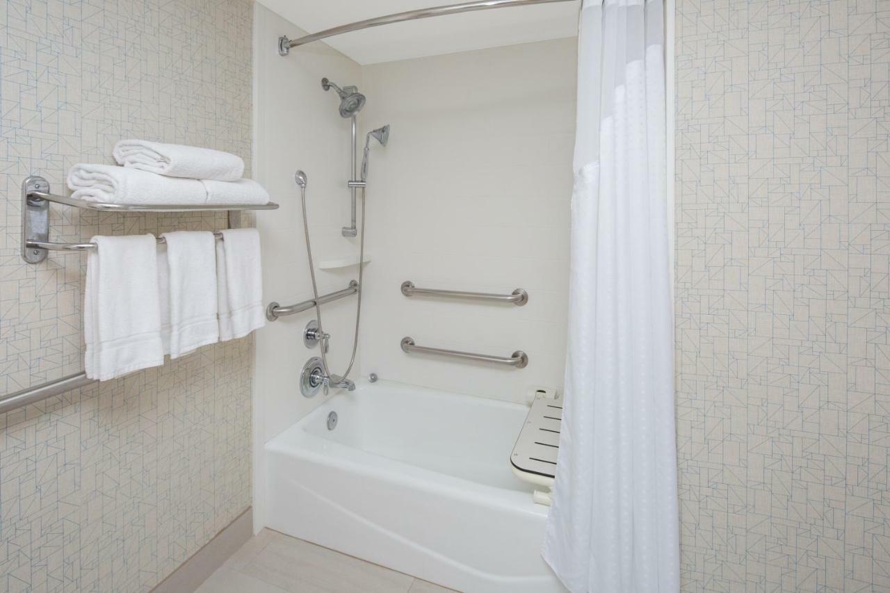 Holiday Inn Express San Diego Airport-Old Town By Ihg Экстерьер фото